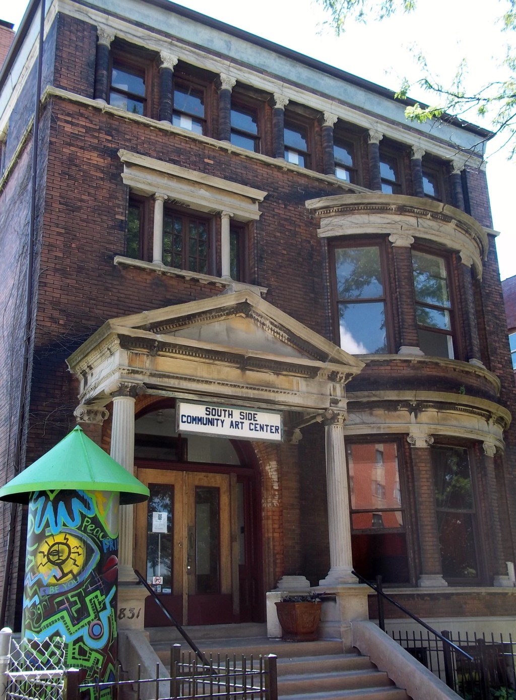 Happy 75th Birthday to the South Side Community Arts Center&nbsp;🍾🎂🍰🍾🍾🍾🍾🍾🍾🎊🎉